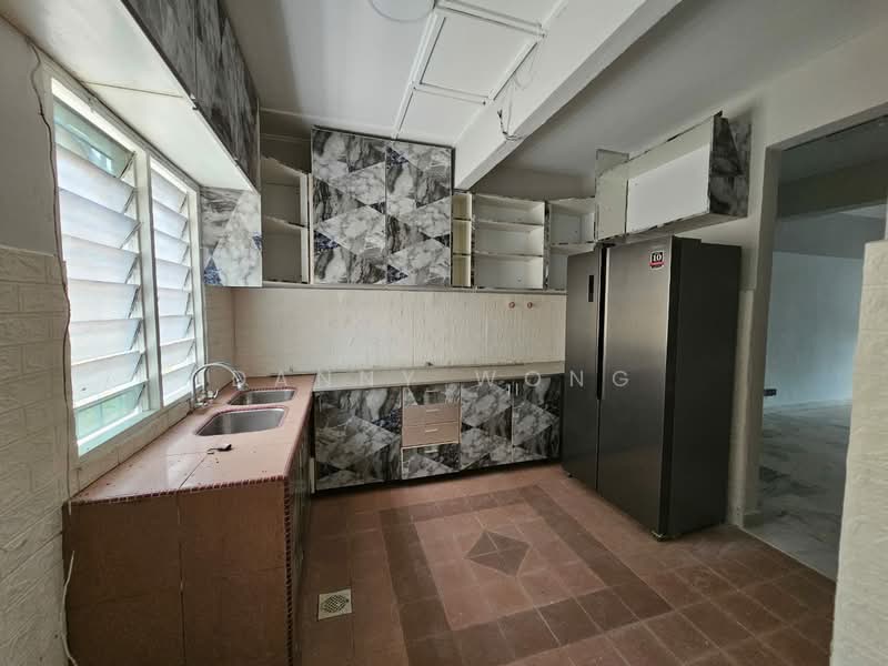 2-storey Terraced House for Sale in Bandar Country Homes (Rawang) - Danny Wong - Kitchen - PropertyGuru.com.my