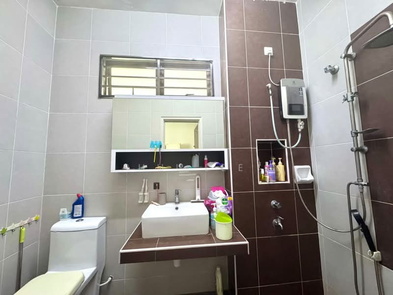 Rumah Teres untuk Dijual di Bandar Dato Onn (Tebrau) - Hui Lee - PropertyGuru.com.my