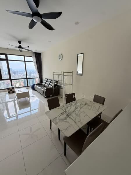 Servis Apartment untuk Disewa di The Park 2 - Sky Choo - Living Room - PropertyGuru.com.my