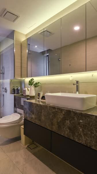 Kondominium untuk Dijual di One Central Park - Scott Lee - Bathroom - PropertyGuru.com.my