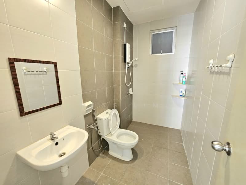 Servis Apartment untuk Disewa di BSP 21 - MISS LIM - Bathroom - PropertyGuru.com.my