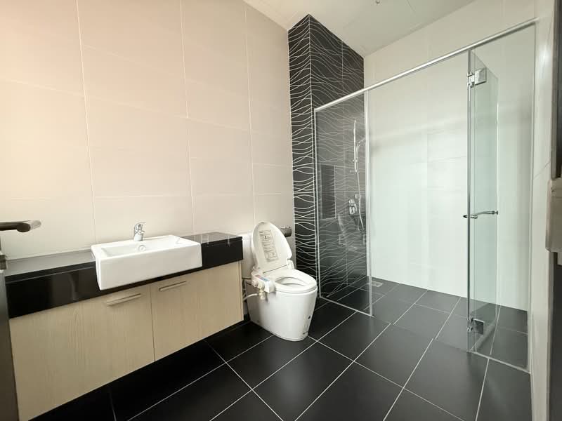 Apartment for Sale at Ponderosa Lakeside Apartment - Zhiyi Lee - PropertyGuru.com.my