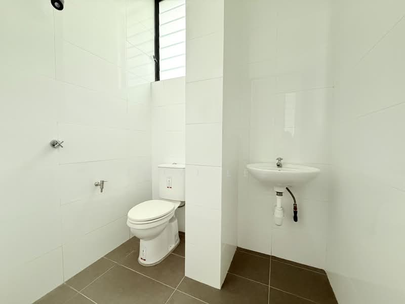 Apartment for Sale at Ponderosa Lakeside Apartment - Zhiyi Lee - PropertyGuru.com.my