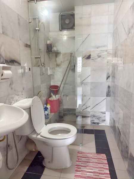 Pangsapuri untuk Dijual di Citrine Tower (Ria) - JeehJeeh Kaw - Bathroom - PropertyGuru.com.my