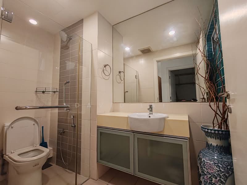 Kondominium untuk Dijual di Ceriaan Kiara - David Lai - Bathroom - PropertyGuru.com.my