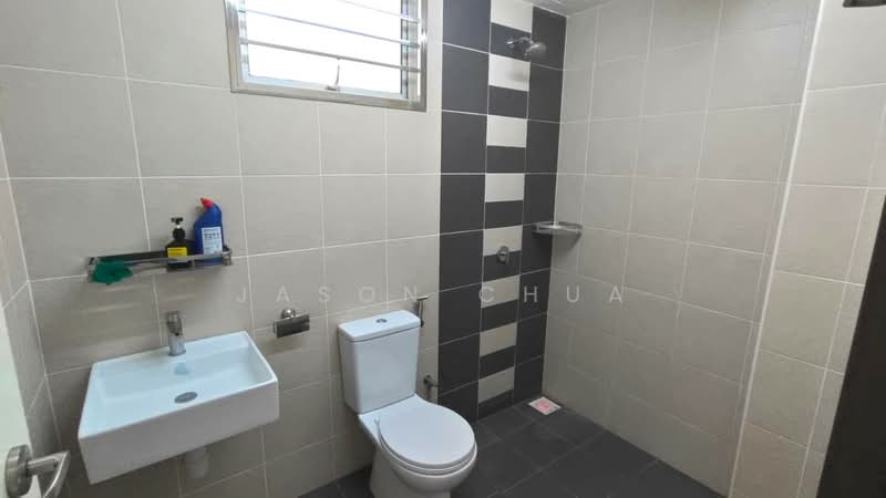 Pangsapuri untuk Dijual di Amber Height - Jason Chua - Bathroom - PropertyGuru.com.my