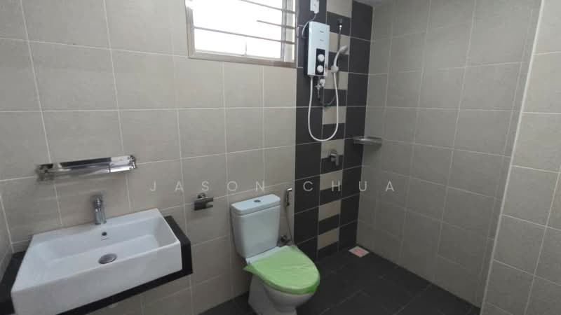 Pangsapuri untuk Dijual di Amber Height - Jason Chua - Bathroom - PropertyGuru.com.my
