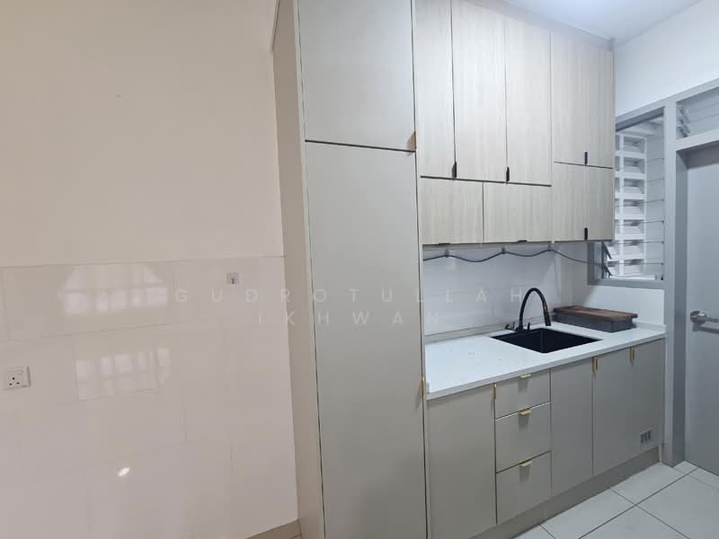Condominium for Rent at Residensi Sakura - Gudrotullah Ikhwan - Kitchen - PropertyGuru.com.my