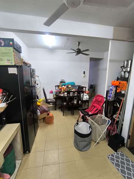 2-storey Terraced House for Sale in Taman Bidara (Selayang) - Jay Yong - Dining Room - PropertyGuru.com.my