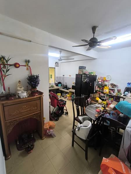 2-storey Terraced House for Sale in Taman Bidara (Selayang) - Jay Yong - Kitchen - PropertyGuru.com.my