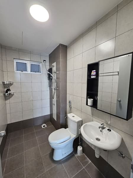 Pangsapuri untuk Dijual di One 49 Residence - Alan Chew - Bathroom - PropertyGuru.com.my