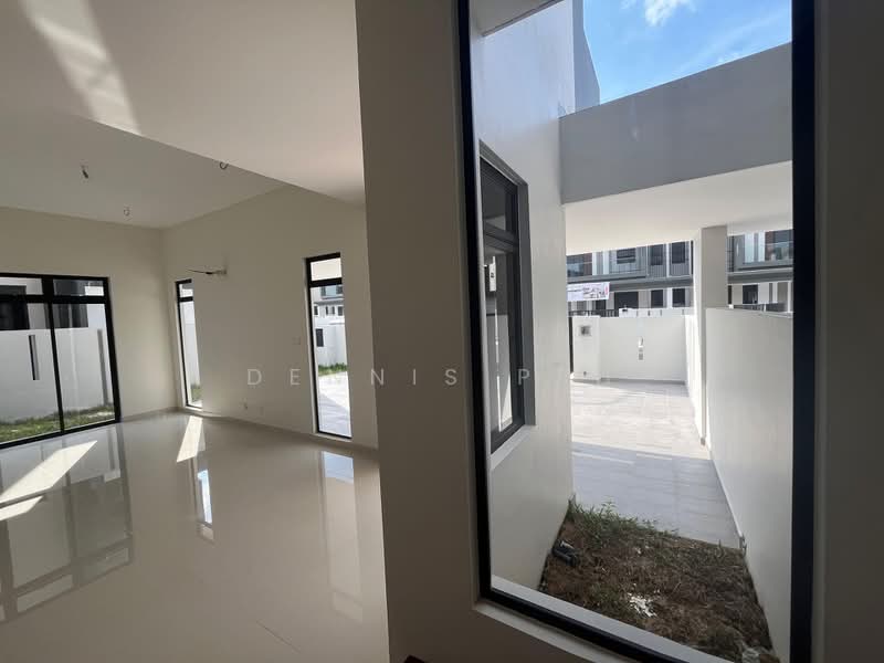 Semi-Detached House for Sale in Taman Sutera Utama (Skudai) - Dennis Peh - Interior - PropertyGuru.com.my