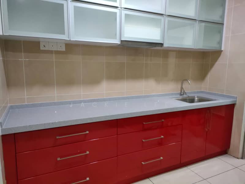 Servis Apartment untuk Disewa di OUG Parklane - Jackie Lee - Kitchen - PropertyGuru.com.my