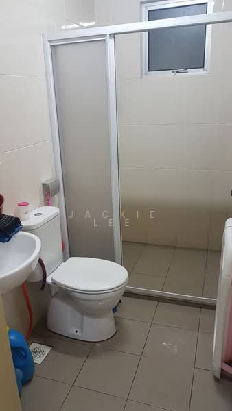 Servis Apartment untuk Disewa di OUG Parklane - Jackie Lee - Bathroom - PropertyGuru.com.my
