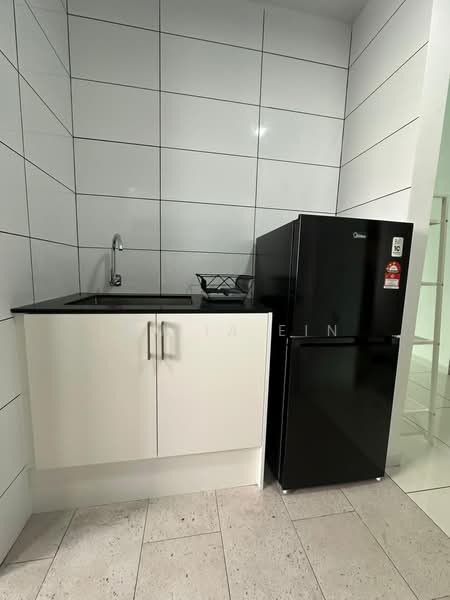Kondominium untuk Disewa di The Valley Residences @ SkySierra - Lau Ia Ein - Kitchen - PropertyGuru.com.my