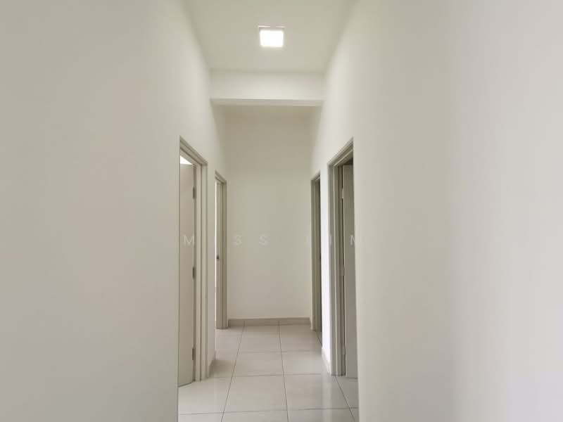 Servis Apartment untuk Disewa di BSP 21 - MISS LIM - Corridor - PropertyGuru.com.my