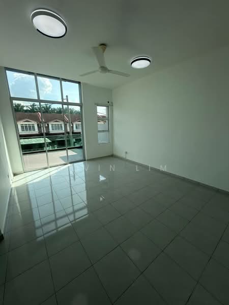 Terraced House for Rent in Taman Pulai Jaya (Kulai) - Alvin Lim - Living Room - PropertyGuru.com.my