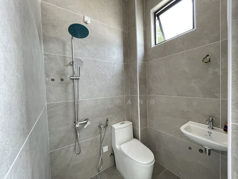 Semi-Detached House for Sale in Kulai (Johor) - Jet Pang - Bathroom - PropertyGuru.com.my
