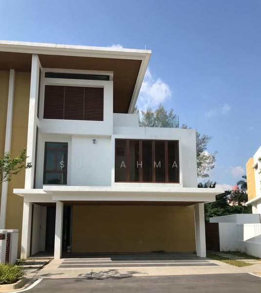 Semi-Detached House for Sale in Presint 8 (Putrajaya) - Sue Ahmad - Exterior - PropertyGuru.com.my