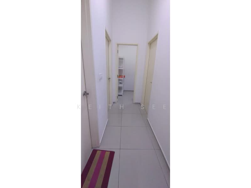 Servis Apartment untuk Dijual di Gravit8, Klang - Keith See - Corridor - PropertyGuru.com.my