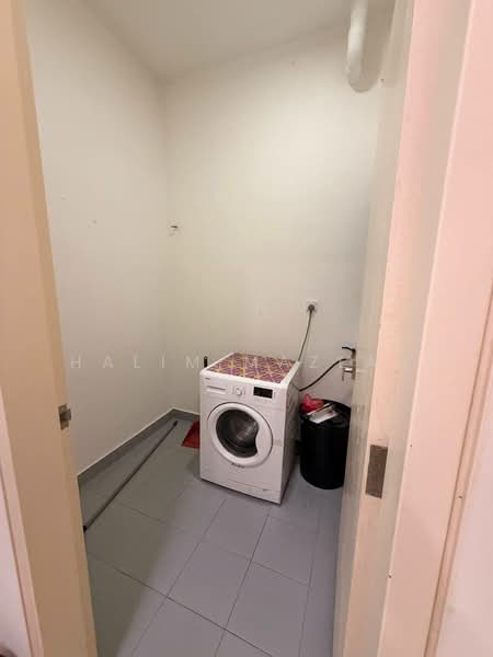 Condominium for Rent at Mirage By The Lake - Halim Mazlan - Interior - PropertyGuru.com.my