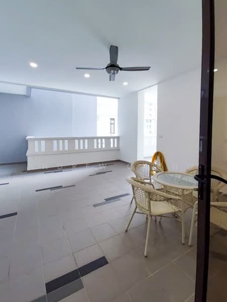 Kondominium untuk Disewa di Logan Residency (Logan Mansion) - Andrew Chong - Balcony - PropertyGuru.com.my