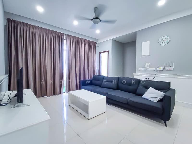 Kondominium untuk Disewa di Logan Residency (Logan Mansion) - Andrew Chong - Living Room - PropertyGuru.com.my