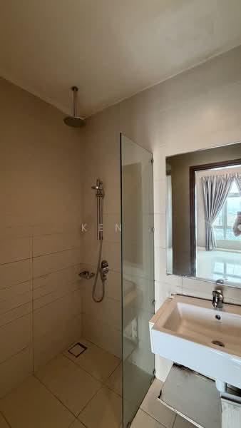 Condominium for Rent at Sri Putramas III / Royal Regent - Ken . - Bathroom - PropertyGuru.com.my