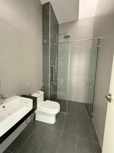 Rumah Teres 2 Tingkat untuk Dijual di Masai (Johor) - Regine Ng - Bathroom - PropertyGuru.com.my