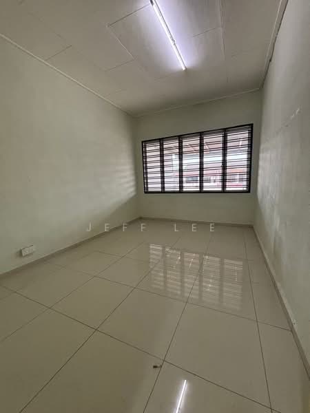 2-storey Terraced House for Sale in Taman Pelangi (Johor Bahru) - Jeff Lee - PropertyGuru.com.my