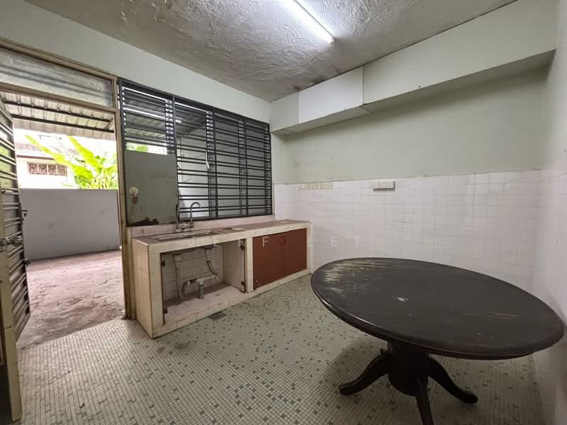 2-storey Terraced House for Sale in Taman Pelangi (Johor Bahru) - Jeff Lee - PropertyGuru.com.my