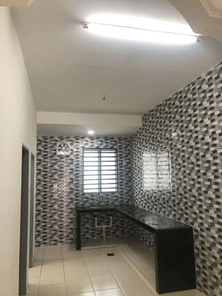 2-storey Terraced House for Sale in Taman Meru (Ipoh) - Qazin Khoo - Kitchen - PropertyGuru.com.my