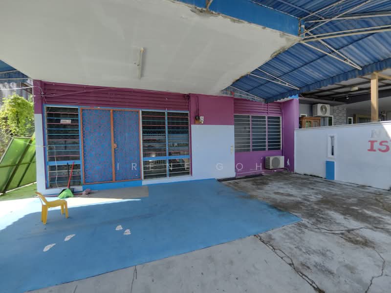 Rumah Berkembar untuk Dijual di Gelugor (Penang) - Irene Goh - Exterior - PropertyGuru.com.my