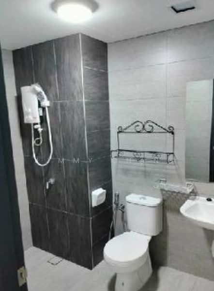 Service Residence for Rent at Lakeview Suites @ Edumetro - Jimmy Chang - Bathroom - PropertyGuru.com.my