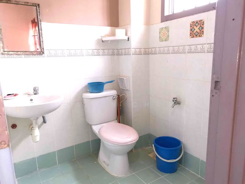 Rumah Teres 2 Tingkat untuk Disewa di Taman Setia Indah (Tebrau) - Jason Chua - Bathroom - PropertyGuru.com.my