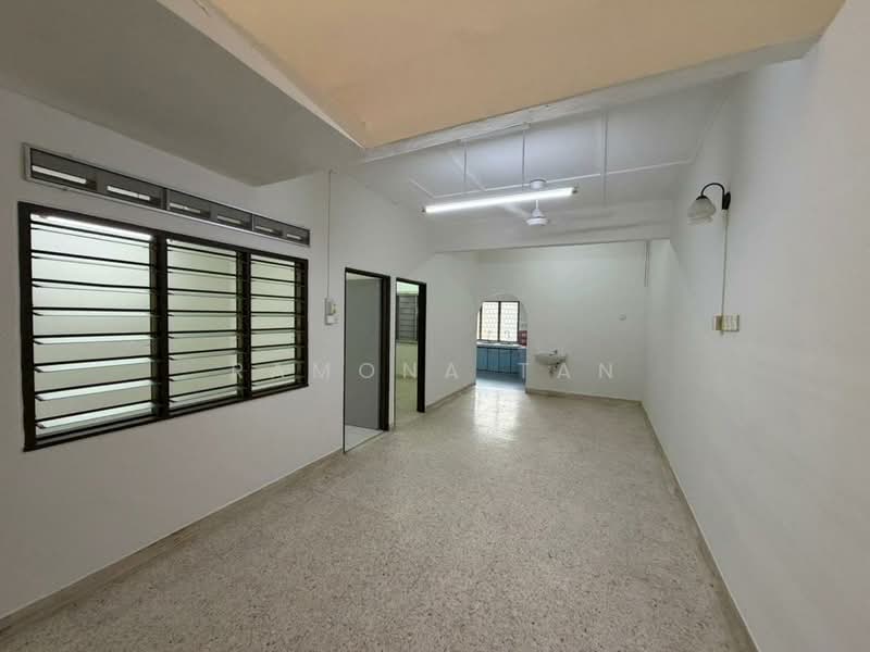 Rumah Teres 1 Tingkat untuk Dijual di Taman Malim Jaya (Bachang) - Ramona Tan - Interior - PropertyGuru.com.my
