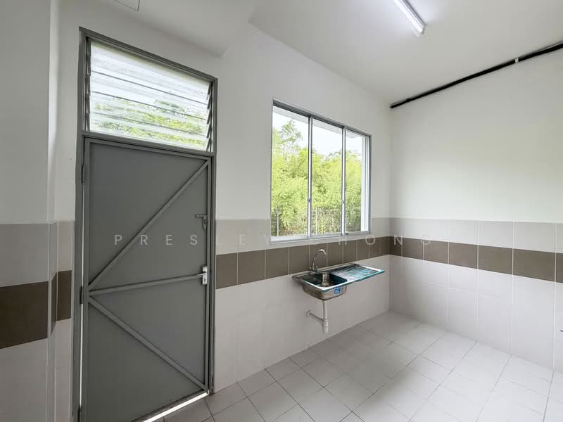 Rumah Teres 2 Tingkat untuk Dijual di Kampar (Perak) - Presley Chong - Kitchen - PropertyGuru.com.my