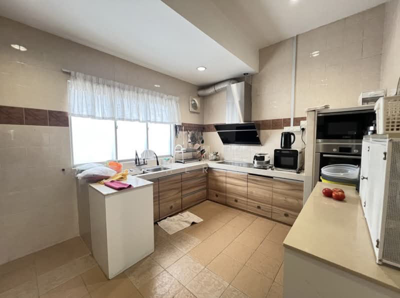 2-storey Terraced House for Sale in Seri Utama Damansara (Kota Damansara) - Esther Lim - Kitchen - PropertyGuru.com.my