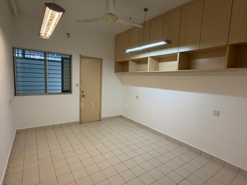 Rumah Teres 2 Tingkat untuk Dijual di Seri Utama Damansara (Kota Damansara) - Esther Lim - Interior - PropertyGuru.com.my