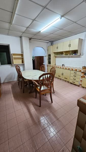 2-storey Terraced House for Sale in Taman Gembira (Klang) - Michelle Leong - Kitchen - PropertyGuru.com.my