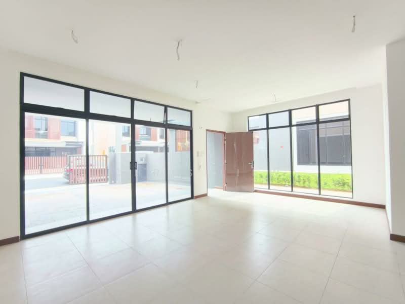 Rumah Teres 2-Tingkat untuk Dijual di Puteri Harbour (Iskandar Puteri (Nusajaya)) - Chris Liew - Living Room - PropertyGuru.com.my