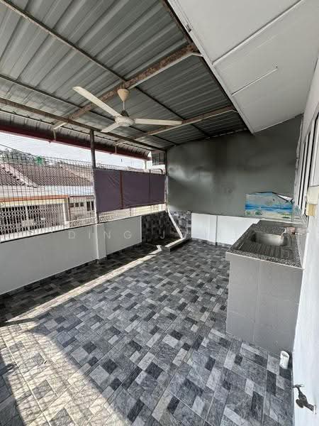 2-storey Terraced House for Sale in Seremban (Negeri Sembilan) - Ding Jodie - Balcony - PropertyGuru.com.my