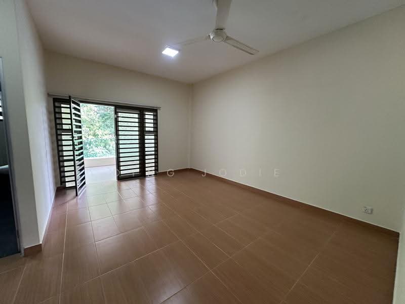 2-storey Terraced House for Sale in Seremban (Negeri Sembilan) - Ding Jodie - Balcony - PropertyGuru.com.my