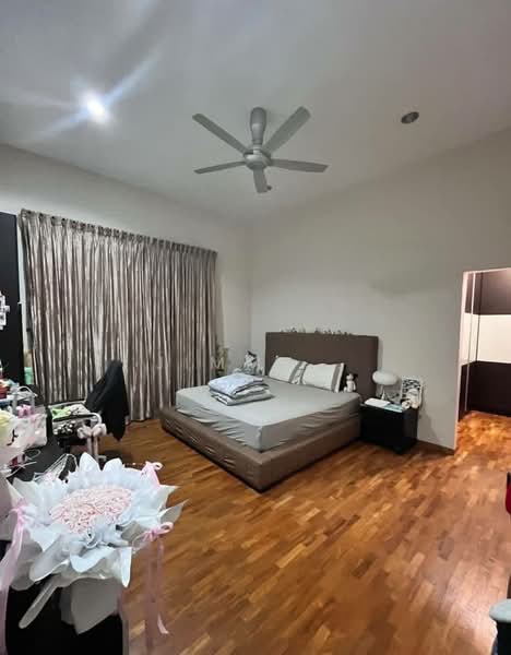 Bungalow for Sale in Permas Jaya (Johor) - Jimmy . - Bedroom - PropertyGuru.com.my