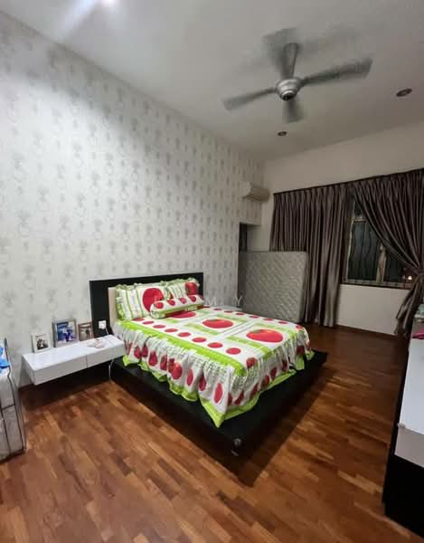 Bungalow for Sale in Permas Jaya (Johor) - Jimmy . - Bedroom - PropertyGuru.com.my