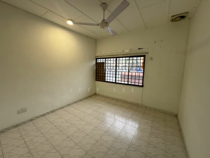 2-storey Terraced House for Rent in Taman Pelangi (Johor Bahru) - Jeff Lee - PropertyGuru.com.my
