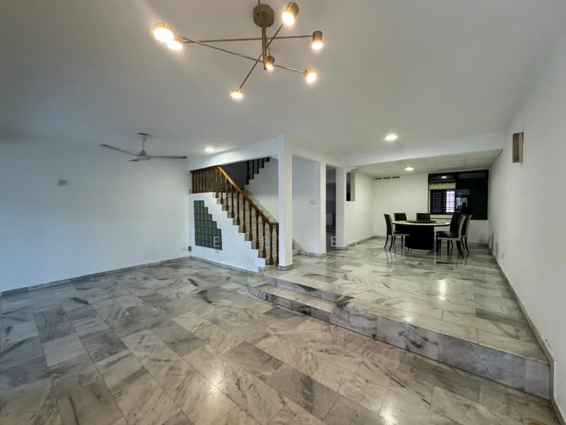 2-storey Terraced House for Rent in Taman Pelangi (Johor Bahru) - Jeff Lee - PropertyGuru.com.my
