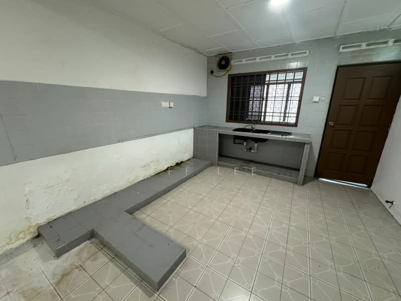 2-storey Terraced House for Rent in Taman Pelangi (Johor Bahru) - Jeff Lee - PropertyGuru.com.my