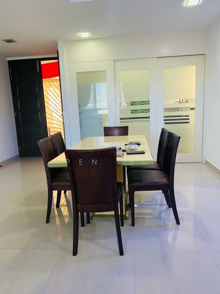 Kondominium untuk Dijual di Kingfisher Series - Pen Teo - PropertyGuru.com.my
