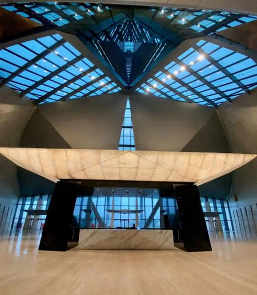 Office for Rent in Presint Merdeka 118 (KL City Centre) - Carmen Phoon - Lobby - PropertyGuru.com.my